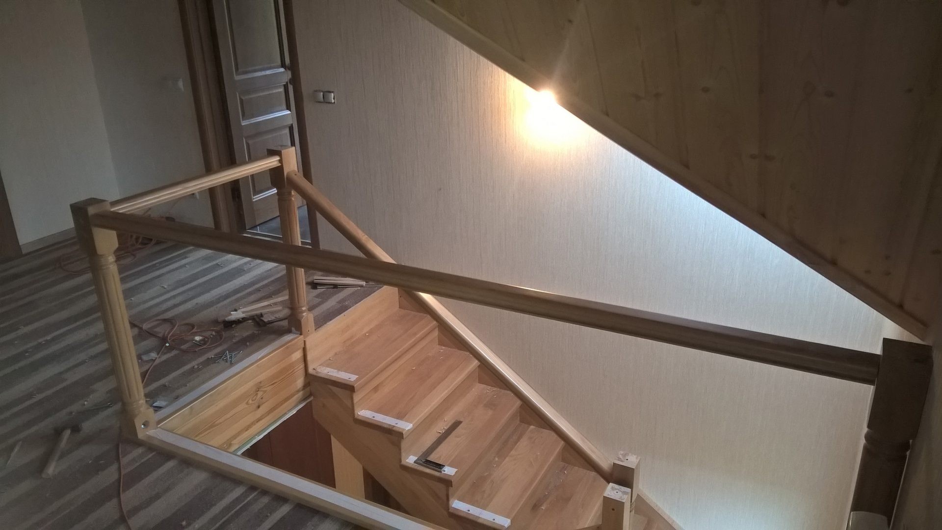 Расчет забежной лестницы на 180 градусов со ступенями